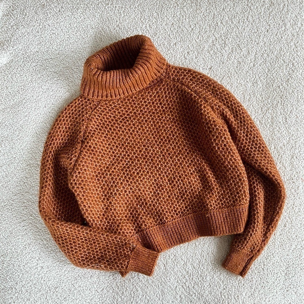 Zenana Women Rust Orange Waffle Knit Turtleneck Cropped Sweater Small boho Fall